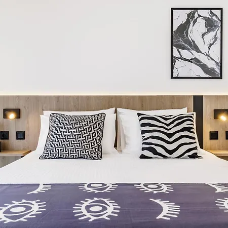 The Kokoon Comfort Living Апарт-отель 4*