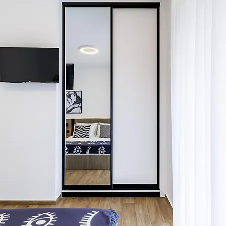 The Kokoon Comfort Living Волос